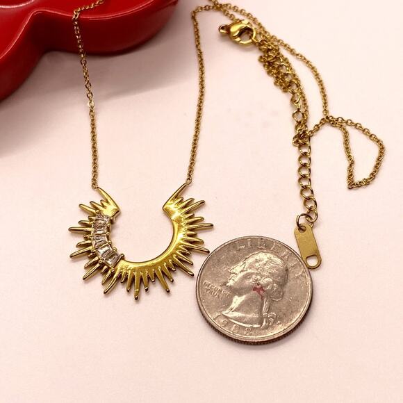 NEW Gold Sunburst & Rhinestone Layering Necklace - Picture 12 of 12